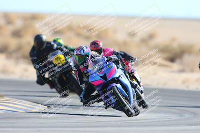 media/Jan-10-2025-CVMA Friday Practice (Fri) [[489e0da257]]/Group 4 and Trackday/Session 4 (Turn 16)/